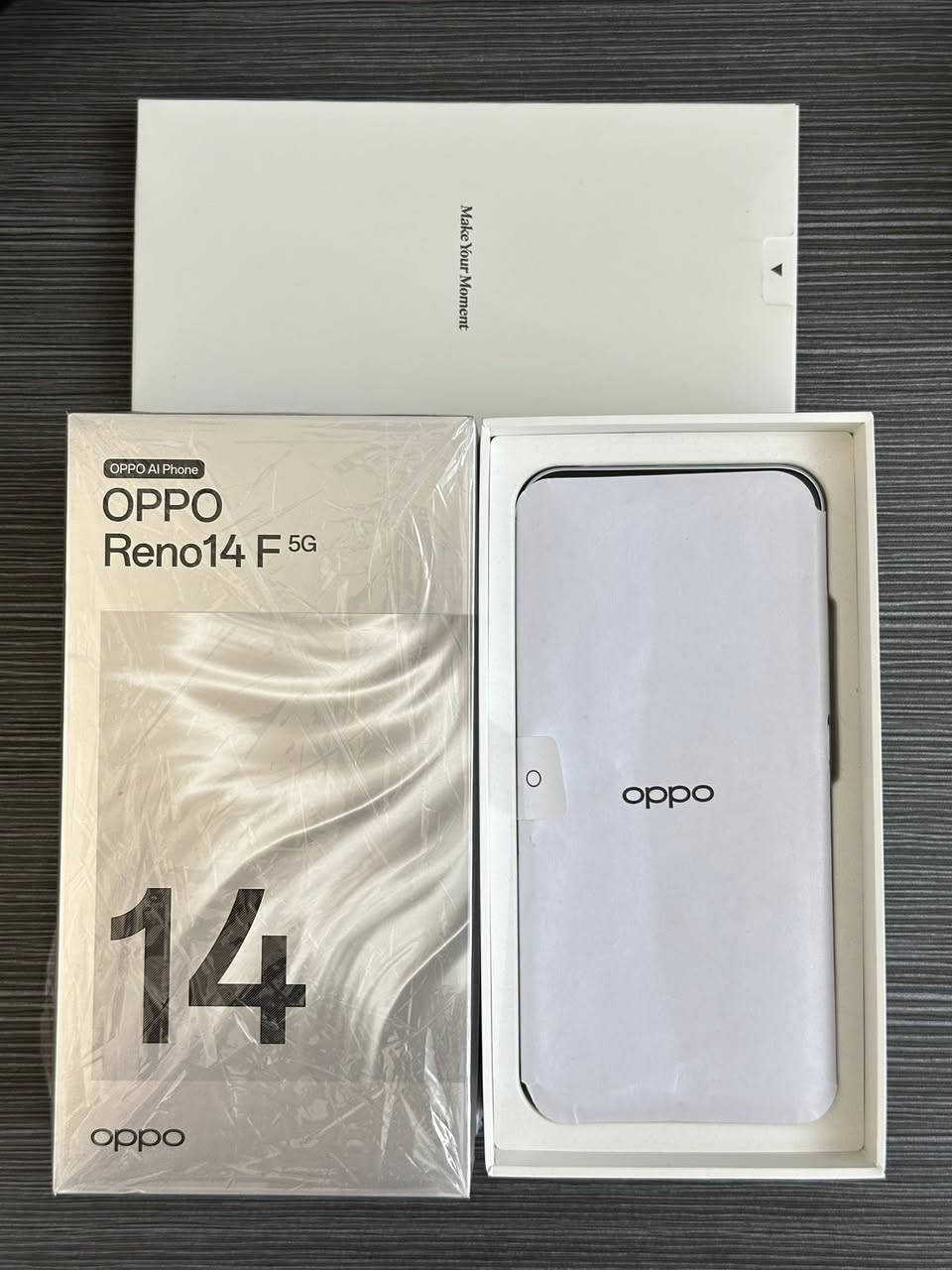 للبيع جهاز oppo Reno 14 F5g غير مستخدم فقط فتحة الكارتونة 

على وضع الشركة 

غراض على وضع الشركة 

 12GB -512GB ذاكرة 

تصوير تحت الماء 10 امتار غني عن التعريف 

سعر الجديد 520 الف 

سعر البيع 425 الف

*********** واتساب
