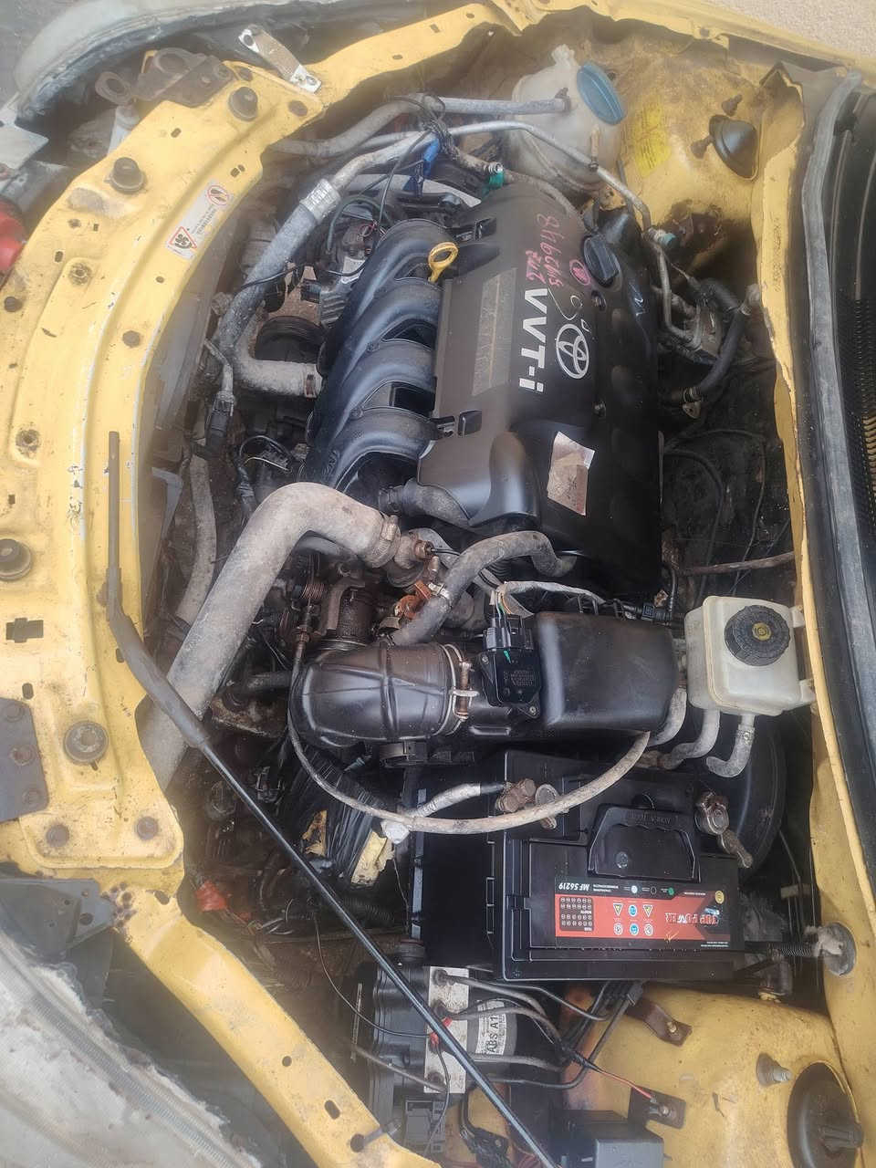 السلام عليكم سياره شيري موديل 13 مكينه وقير جدد حداديه كامله مكان السياره البصره بالخصيب سعر 13 قفل وما اراوس سياره ما واصل راعيها اكفلها اياها عشائر وسرقه فقط ماكينه وقير بيكاتشو 1600 حداده جديده والبودي قدامك***********
