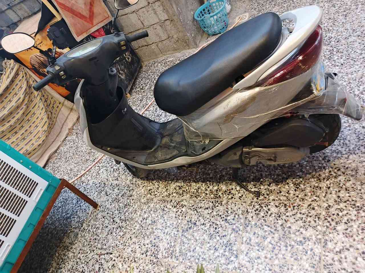 السلام عليكم دراجه بريس جديده مال الرمبه خير من الله سلف بندر كهربائيات كله شغال معدل بسرعه خير من الله عنوان حي النصر بغداد استفسار السعر الخاص على الرقم***********
