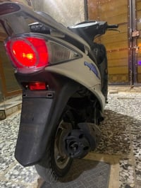 كيمكو جي فور • فحل • حاوية