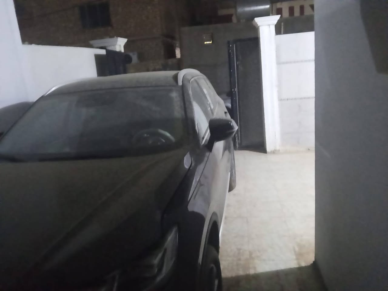 سيارة ايفان صيني  موديل 2021اربيل فول للبيع مستعجل  مغفول فقط محرك مستهلك ابيع على وضعها كايم محرك السعر  12ااف بيها مجال  العنوان الرمادي  ***********
