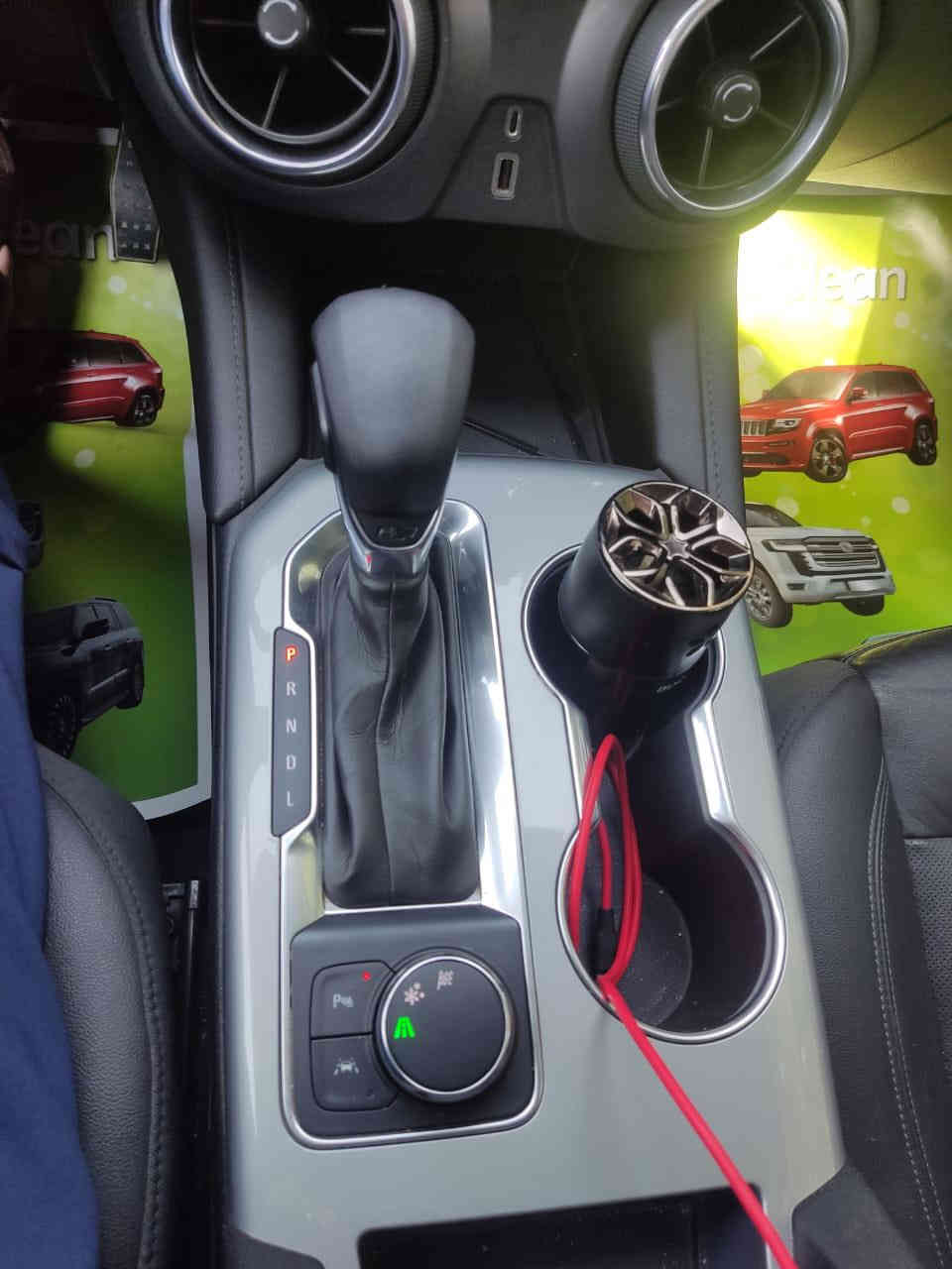 السلام عليكم
للبيع او مراوس بلايزر موديل ٢١
رقم اربيل تحويل مباشر
وارد امريكي حادث جاملغ وبنيد صور الحادث مرفقه بالمنشور
فول مواصفات LT3 ريد لاين 
محرك ٦ سلندر
بنوراما
كشن كهرباء
صندوك كهرباء
ماشيه ٧١ الف كليو متر
العنوان بغداد 
السعر ٢٢٥ بي مجال بسيط
***********
اذا مراوس وانطي فرق مو مشكله
