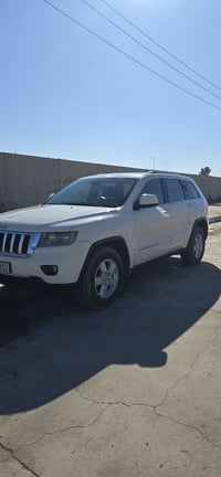 جيب  لاريدو 2011 كليين     سياره بلاديه وضع شركه جديده بمعنئ الكلمة كا...