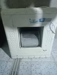 كنفيره البيع نضيفه  كلش ب 175 بيه مجال الاستفسار  ‏‪07831726711‬‏  وكش...