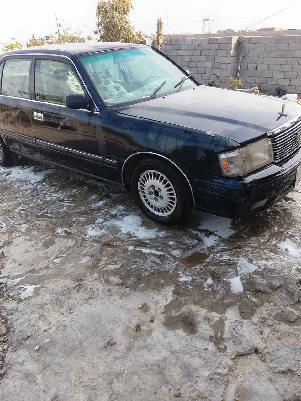 سلام  عليكم سياره للبيع راس ثور تكم مكفوله كص ونقل مكينه وكير جدد مكينه فيفيتي سياره نضيفه تخم تاير كهربائياته شغاله سياره شغاله خير من الله سعر 60 وبيه مجال استفسار*********** العنوان بصره الشعيبه انا مكلف بنشر
