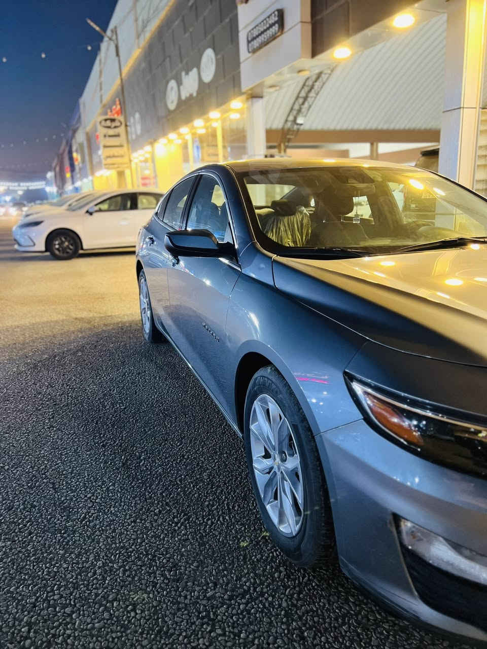 من رخصت الادمن السلام عليكم وينهم اليدورون حار او مكسب او رخيص يلا بويه (ماليبو )/2024/ أمريكي حادثها فقط تخريب جام تحديدن جامت الصدر بس السياره مكفولا كفاله عامه جديده السياره اكثر من ماتتوقع السياره مكانها حله شارع 80 الشركات الجديده سعرها بلاش (140 ) او بيها مجال بصيط حيل هاذا الرقم مامتواجد على النت (***********)🫡
