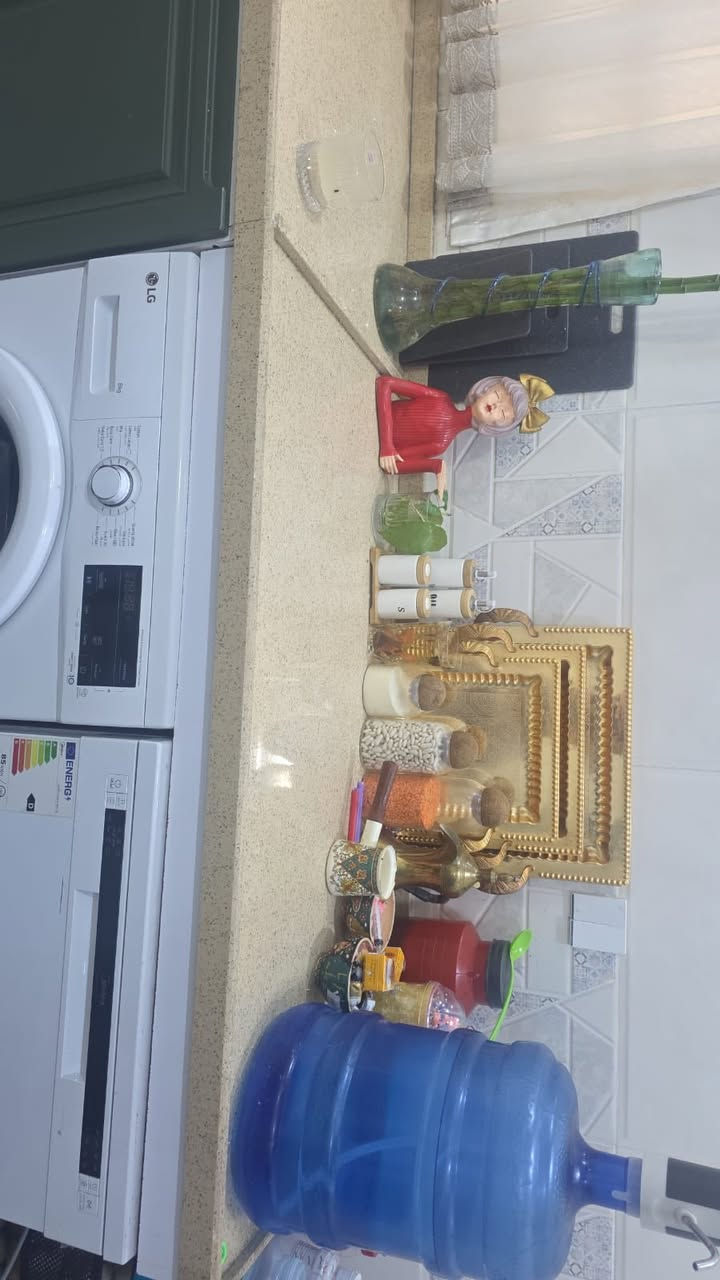 كاونتر للبيع استخدام شهر فقط تفصال
السنك ٣ متر وكاونتر متر ونص ماعدا  مكان ثلاجه 
لون زيتوني وسطح كله مرمر 
مكاني صليخ ٦٠٠
مفصلته ب٣ ملاين 
سعر البيع مليون ونص مع طباخ هديه فقط


**إذا كنت صاحب هذا الإعلان وتريد حذفه لأي سبب، رجاءا أرسل رسالة إلى الدعم الفني**