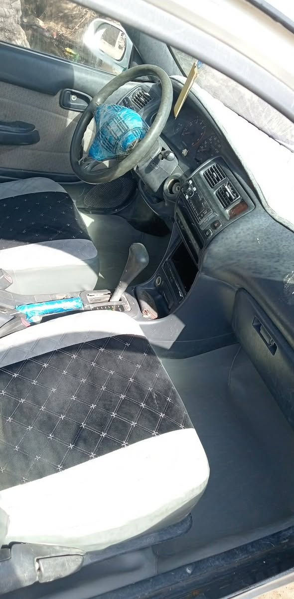 موديل 94. بسمي رقم بابل. سنويه. 30. كير مكينه مكفولات. حداديه تخم تاير جدد.  ارضيه جلد. كهربائياتهه كلهه شغاله السياره احلا من الصور. مكفوله من الكص والنقل. والضربه القويه.   رقم صاحب السياره ***********. مكاني النجف كوفه عباسيه
