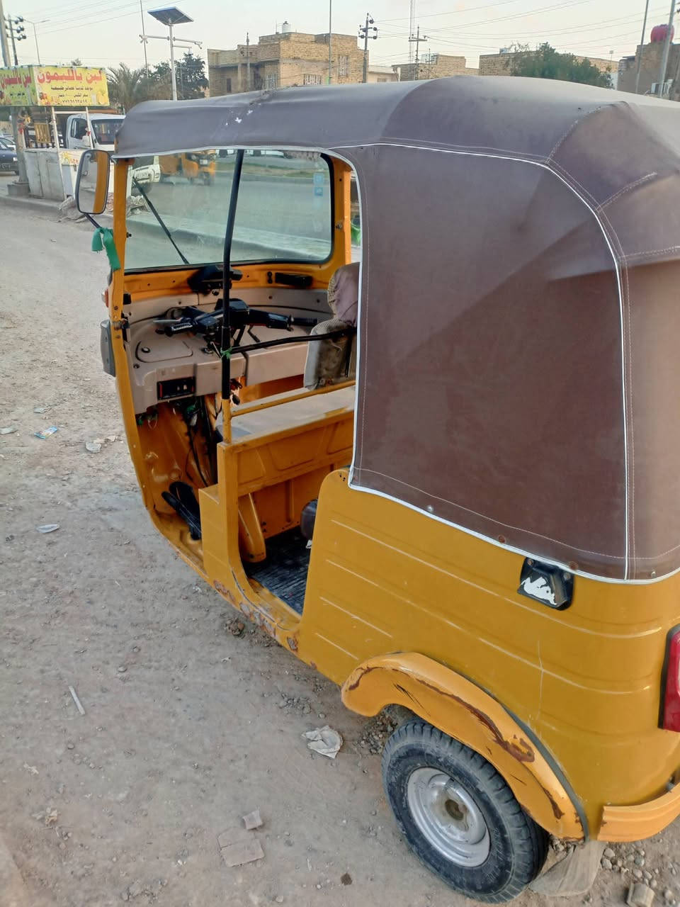 السلام عليكم تيك توك للبيع موديل 20 اوراق الوكيل شاكر سعر 5700 وبيها مجال بيها طقه بالصفحه ***********
