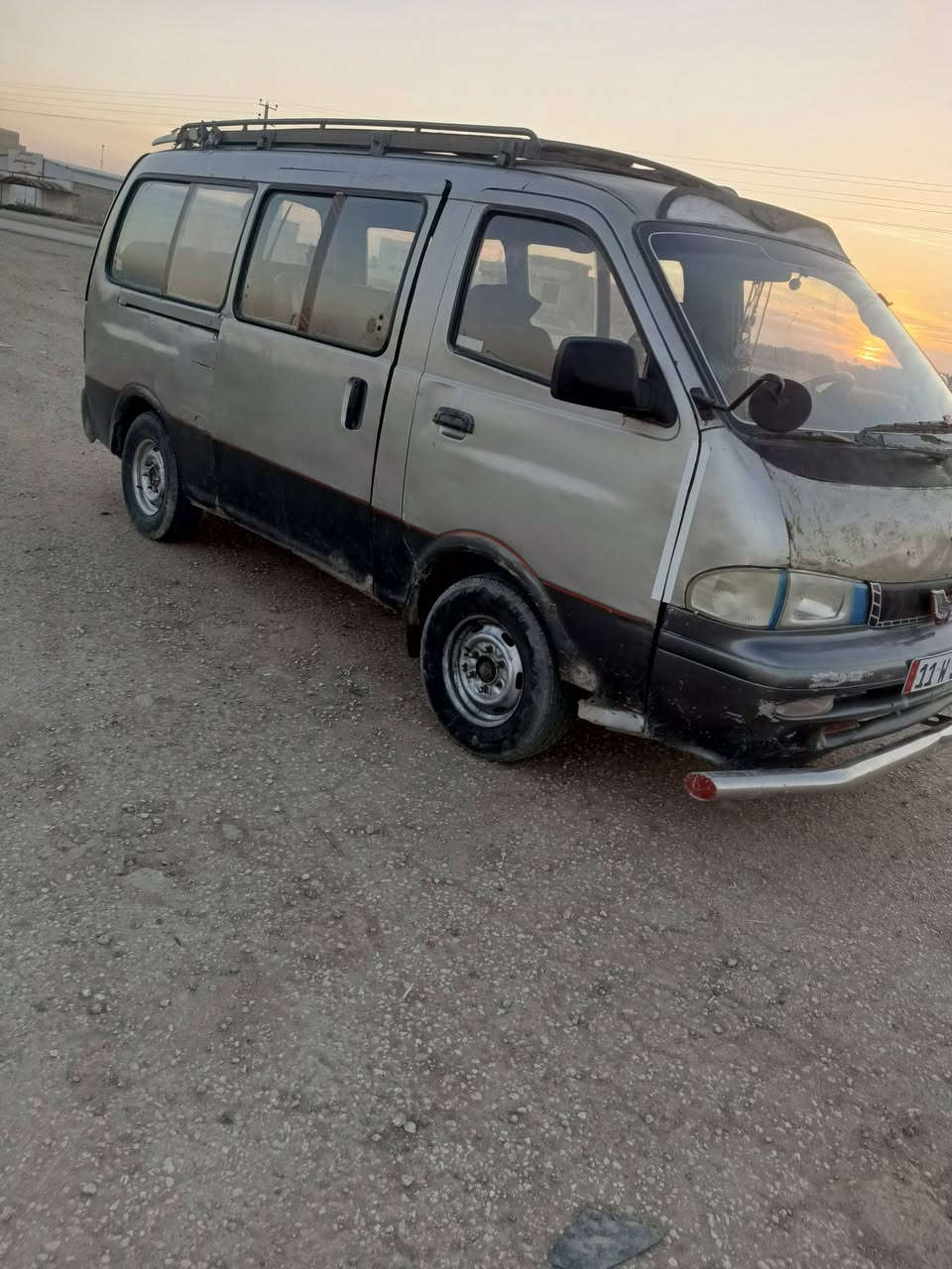 سياره للبيع موديل 94 سنويه 30سياره بسمي سعر 60 ورقه أو بيهه مجال ما متواجد عله فيس مكاني بابل رقمي ***********
