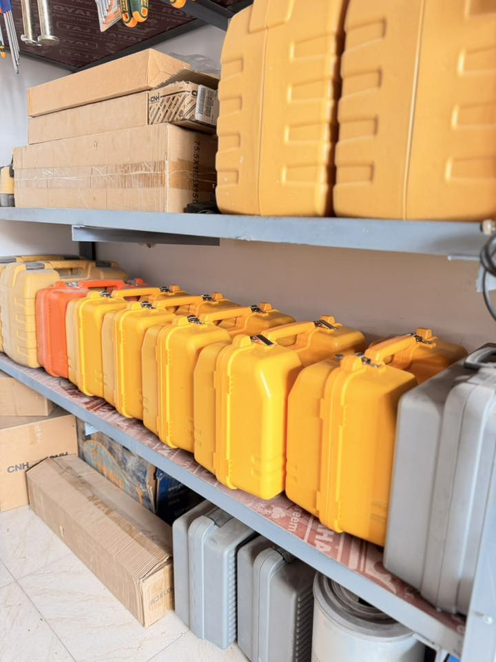 وكاله كاظم علي الدوغاني
عنوان الصويره مقابل المعارض الجدد 
تتوفر خدمه توصيل 🚚 كل المحافظات 
للاتصال ***********
تتوفر اجهزه الليزر بانواعه 
البيع مراوس بالأجهزه الليزر والجي بي اس
