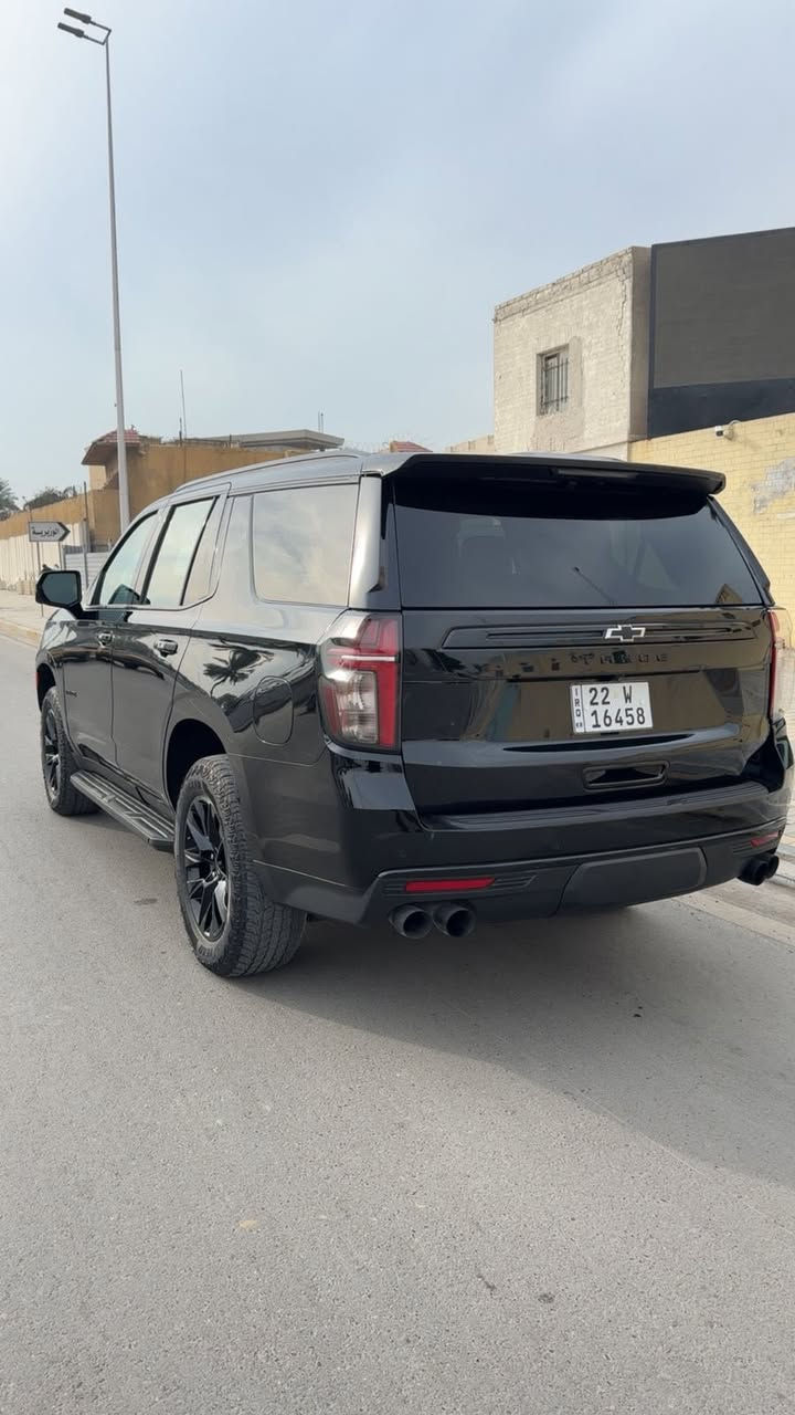 السلام عليكم ورحمة الله وبركاته 
تاهو مديل 2023 z71 فول موصفات 1/1 رقم اربيل 

الموصفات ⬇️
جكات 
بانوراما 
كامرات 5 محيطيه 360 درجه 
رادار امامي جانبي خلفي + نقط عمياء 
كشنات جلد تدفئه وتبريد 
ستيرن تدفئه او تبريد 
جنطه كهرباء + ستيرن كهرباء 
خزن ميموري 
سايد بريك بصمه 
منفذ شحن usb’hdmi’typec
شاشه دجتل 
وباقي الموصفات المعروفه ماشيه ٧٥ كيلو 
صور الحادث راسل واتس تجيك الصور 
ملاحظه السياره جداً نظيفه 

للاستفسار الرقم *********** مكان السياره بغداد الاعظميه
