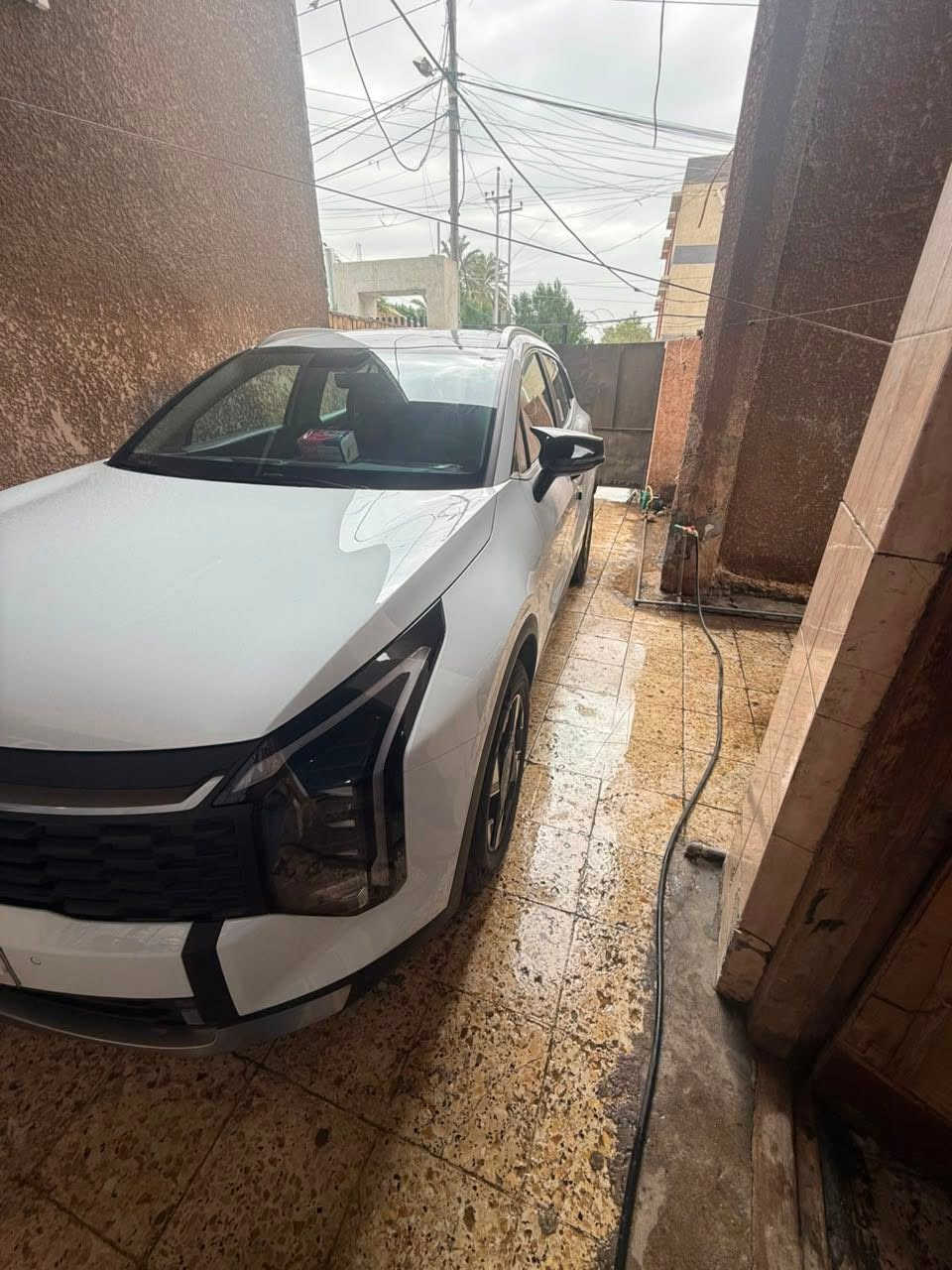 سبورتج ٢٠٢٦ خليجي زيرو رقم اربيل شرط التحويل باسم المشتري ماشية الفين و ٦٠٠  نص مواصفات حساسات امامية و خلفية بصمة كامرة شاشة متصلة تبريد لمس منفصل شفتات ستيرن  مانع انزلاق هاند بريك بصمة رادارات جانبية توقف  ذاتي مانع تصادم جانبي تشغيل عن بعد السعر ٣٤ مليون قفل قفل قفل بدون عملة  اتصال ***********

