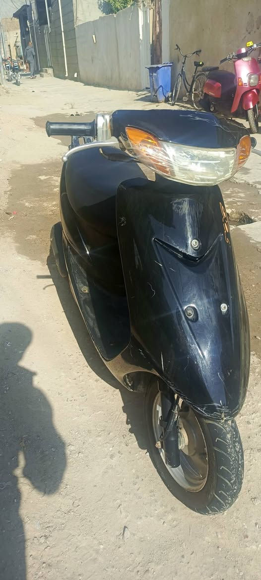 سلام عليكم عصفوره  كلشي شغال بيها  كهربائيات هندر سلف والله نضيفه مكاني سده الهنديه السعر 300 قفل  للتواصل رقمي ***********
