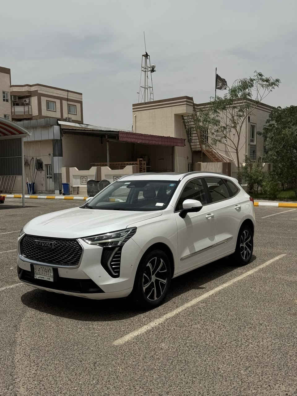 Haval Jolion هاڤال جوليون
السلام عليكم
هاڤال جوليون موديل ٢٠٢٣ للبيع   Haval Jolion
السيارة فول مواصفات رقم بغداد و تحت ضمان شركة نهج العراق ماشية ٧٢ الف كيلو متر
السعر ٢٣،٧٠٠،٠٠٠ دينار عراقي
المكان البصرة
للتواصل *********** و الشراي يتدلل
