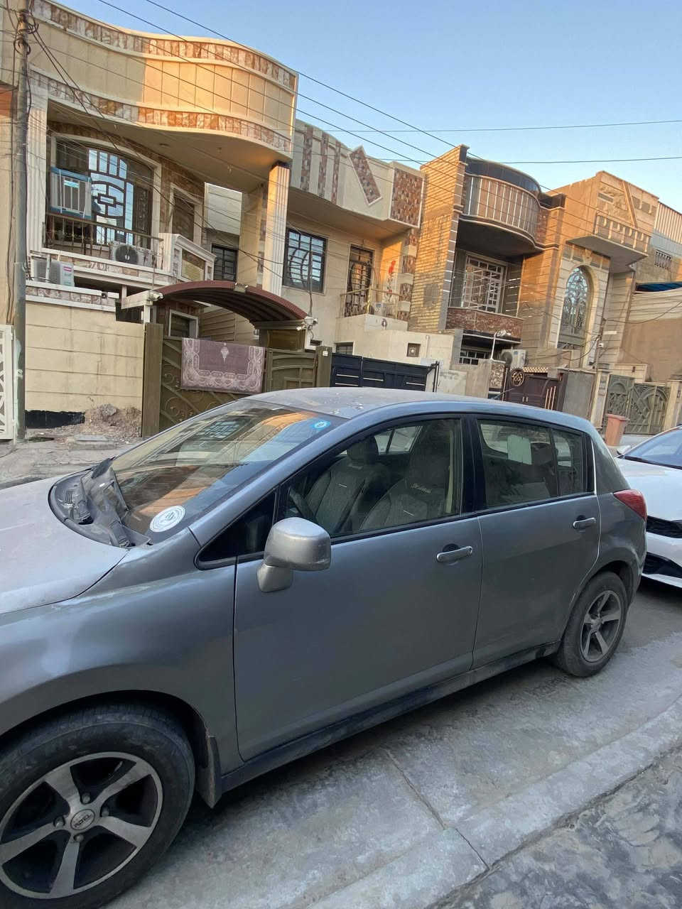 نيسان فيرسا ٢٠٠٩ بأسمي هزه جديده سنويه بأسمي بغداد كير ومحرك وتبريد مكفول سياره جاهزه السعر ٧٢ للاتصال ***********
