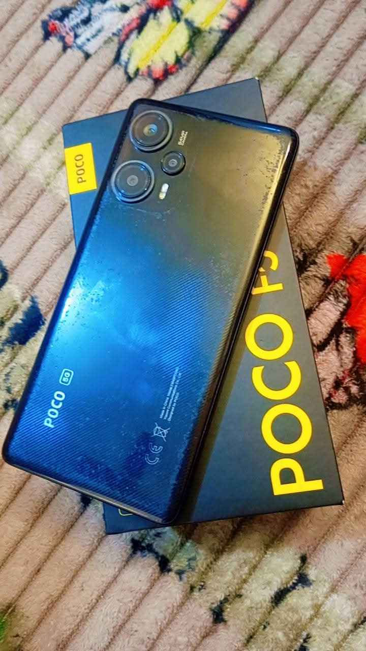 للبيع 📱
بوكو F5

🔹 الذاكرة: 256GB
🔹 الرام: 12GB + 8GB افتراضي
🔹 نظافة الجهاز: 80%
🔹 الجهاز مكفول من الفتح

كلشي شغال تمام:
بصمة ✔️ اتصال ✔️ أداء ✔️

مفرمت ومحدّث لآخر تحديث.

📍الموقع: بغداد – البلديات

الملحقات:

- حافظة
- الباكيت (العلبة)
- رأس الشاحن الأصلي 68 واط

📞 للتواصل: *********** بغداد, العراق
