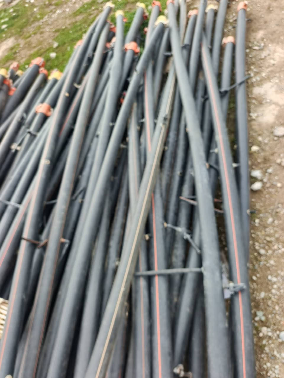 ضاقطه ٣ حصان +قطاس ٣حصان مع واير مع صونده جاهز+ ، رافع قدره + واير تقريبنآ ٥٠٠ متر +صوندات مال 5دونم بواري 2.5 آنج الاستفسار علا هاذه الرقم ***********
