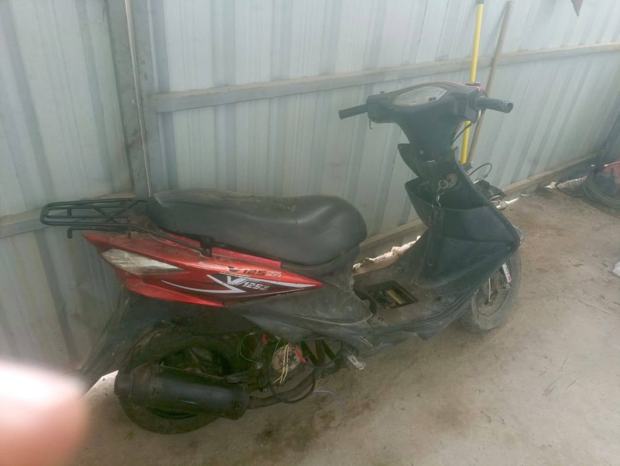 سلام عليكم ادرس صيني نضافه فول نقص دراجه ضفيره شتريتله ضفيره وماشديته مكينه كفاله سعره قفل ١٢٥ترهم مراوس بي دراجه رقمي ***********
