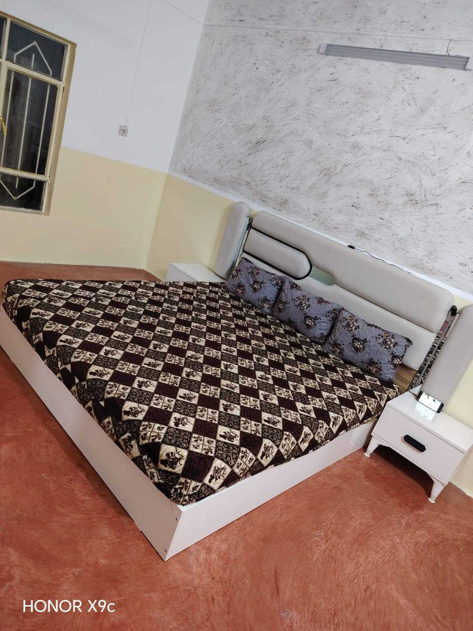 غرف نوم 7 قطع 
من داخل بيت الزبون
معرض وموبليات اميد


**إذا كنت صاحب هذا الإعلان وتريد حذفه لأي سبب، رجاءا أرسل رسالة إلى الدعم الفني**