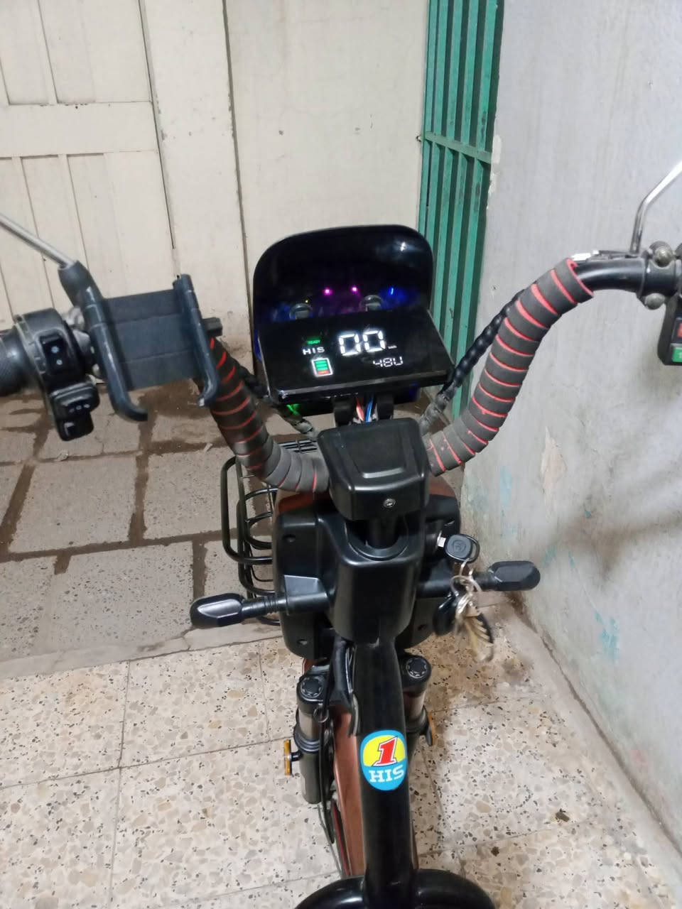 دراجه شحن بصمتين سويجين الدراجه اخت الجديده السعر 400الف وبيها مجال ***********
