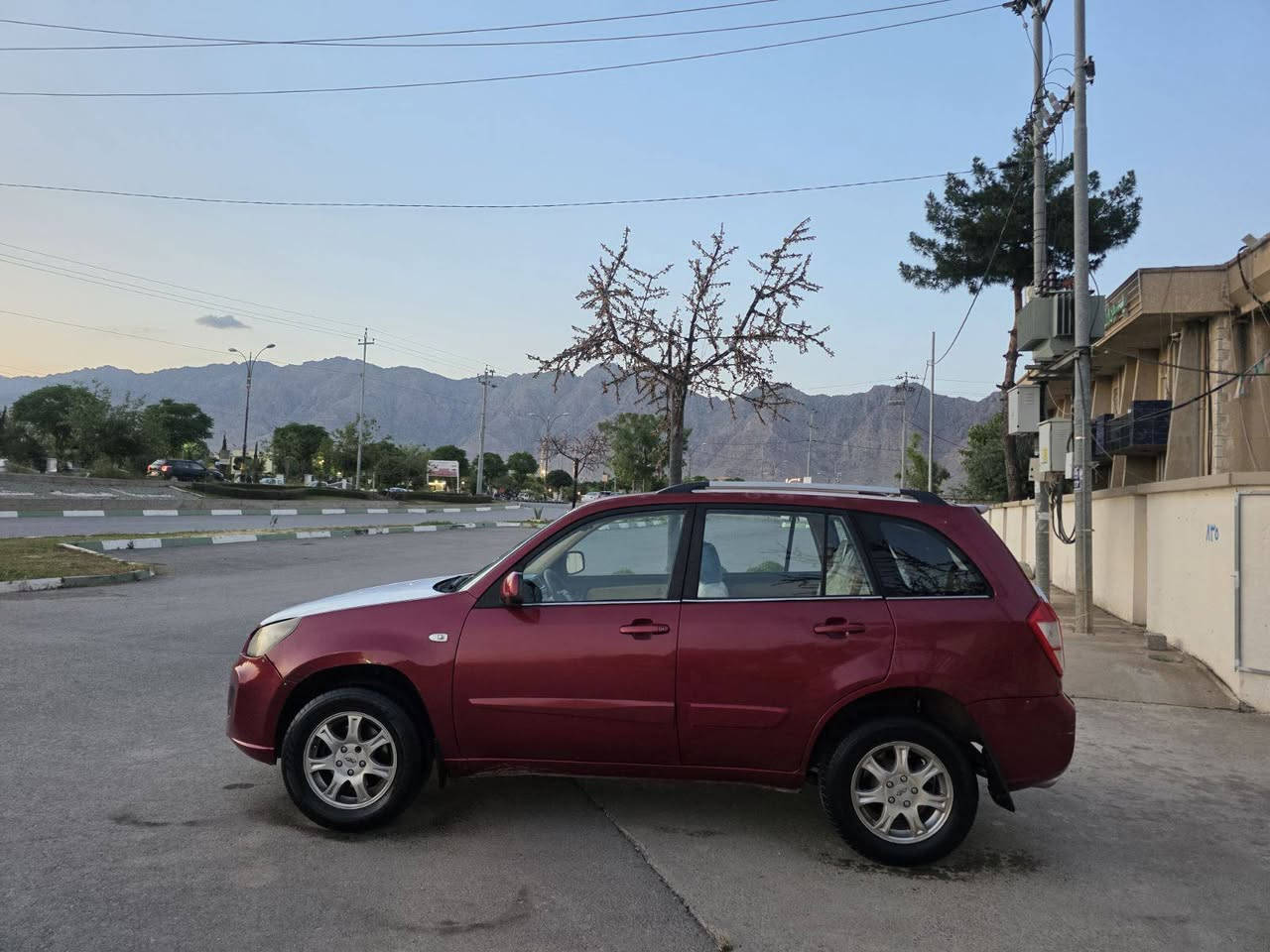 هەرزانترین نرخ
$36 کۆتای          رانیە         *********** ڤایبەر و واتس ئاپی لەسەرە
شێری تیگۆ مۆدێل 2013 گێر تۆماتیک و عادیە و تەبرید لەسەر سویچ
فول ماسەفاتە پێش و پشتی کەپسە سەقف و شانی بۆیاغی نیە و تەنها چەن پارچەیەکی بۆیاغە ناوی هیچی پێوە نیە 
گێر مەکینە موس و بڕاوە  بەشەرت 
کارەبای و تندووتۆڵی بەشەرت
سڵایتە ناوزەردە و ویلکەپی بیلادیە چوار جام کارەبایە جام ئۆتوە ئاوێنە کارەبایە قوفڵ مەرکەزی وکۆنتڕۆڵە رانية, السليمانية
