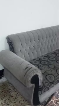 كنبة • تحتاج تبديل قماش