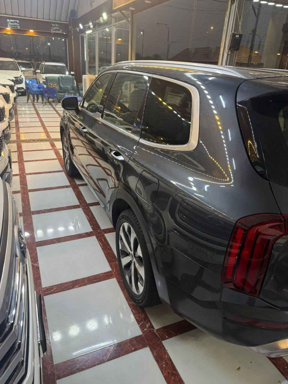 للبيع او المراوس حسب القناعة كيا تلورايد موديل 2022 فئة s
محرك 6سلندر 3.8L

عدد المقاعد 7 منفصل سياحي Vip

فتحة سقف 

نضام النقطة العمياء

تنبيه الخروج عن المسار 

رادارات امامي وجانبي وخلفي

٣كامرات 

تدفئة وتبريد بالمقاعد 

خاصية طي المقاعد كهربائي

6انظمة للقيادة eco,sport,normal,comfort,smart,

,Snow

وبعد هواي مواصفات السعر المطلوب $260 وبيه مجال الشراي يتصل ويدلل *********** او *********** بيهن واتساب ومرقمة الرقم الجديد والسونار مرفق بالمنشور
