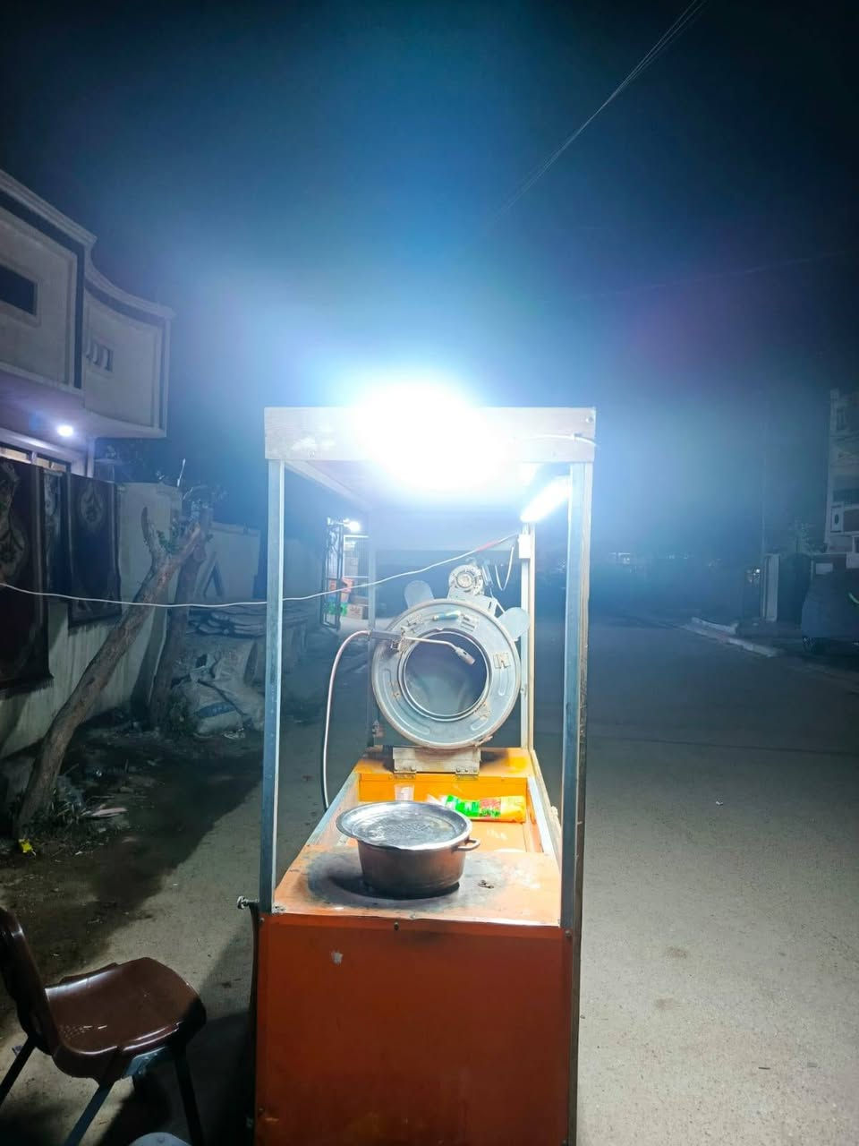 للبيع عربانة حب ،،وطباخ اضافي عنوان بغداد الدورة شارع 60 للستفسار 
***********
***********
