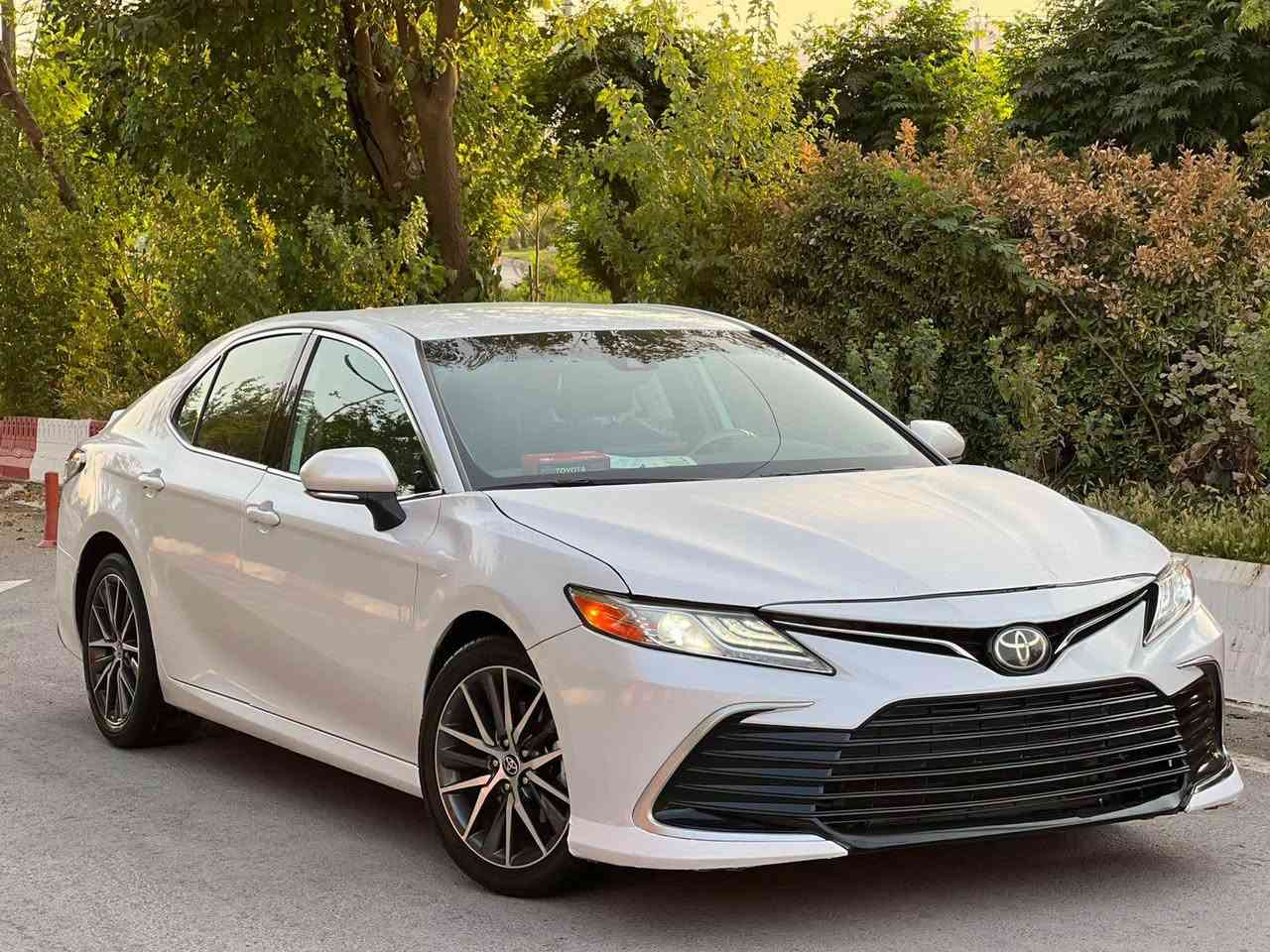 بەناوی خودای گەورە
Toyota camre 2022 XLE 
*********** Vibar whats app  
تۆیۆتا کامری ٢٠٢٢ xle
رەنگی سپی سەدەف مواسەفاتی xle فولی بی پانۆڕاما سەیارەکە رەقەم یەک جوان و پاکە کوشن جلد هیتەر شاشە گەورە ڕادار تەحدیل سورحە 
ئەوتۆ فول لایت لید 
بریک بەسمە شەخال ئەوتۆ هۆڵد  
سێ مود لخوڕین ئیکۆ نۆرمال سپۆرت
بەردی گزۆز ڕادار هەمووشتێکی بەشەرت موبایل جارج فول فول مواسەفات هەموو گیانی بەشەرت سەیارەکە زۆر پاک و لۆک ماوەتەوە
٥٧ مایل ڕۆشتووە
سەیارەکە دوپارچەی بۆیاخە بۆنت و چەمەلاخی لای سەکن لەگەل پەڵەیەک کارت بەبی ناو بی ئەرباگ شانسی بەشەرت
گیر مەکینە کارەبای تەقە و رەقە هەموو گیانی بەشەرت سەیارەکە رەقەم یەک جوان و پاکە بەشەرتی وەکالە و بەناو کردن ڕەقەم هەولیر
ناونیشان ڕانیە حاجیاوا
فایبەر وەتس ئەپ
*********** السليمانية, العراق
