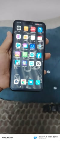 اكس 8 ذاكره 128 الرام 6 ببجي 40 فريم بي فطر باللمس شغال كل شيء ما بيه ...