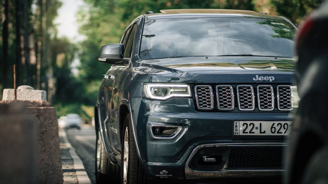 السلام عليكم
جيب كراند شيروكي اوفر لاند 
موديل 2021 
خليجيه وكاله هارلم 
ماشيه 42000 كيلو 
السياره جكات 
بنوراما 
كشنات تدفئة وتبريد 
داخل برتقالي 
3 شاشات 
رادار خلفي 
رادرات جانبية 
حساس امامي خلفي 
كاميرا دواره 
شاشه الجبيره 
لونها مميز اجه بس بالخليجي وبس بال21 
رقم اربيل باسمي السياره 
السياره كفاله من الضربه والصبغ 
مكان السياره بغداد 
سعر السياره 36000 وبيها مجال 
@إشارة
‭0790 216 5071‬
