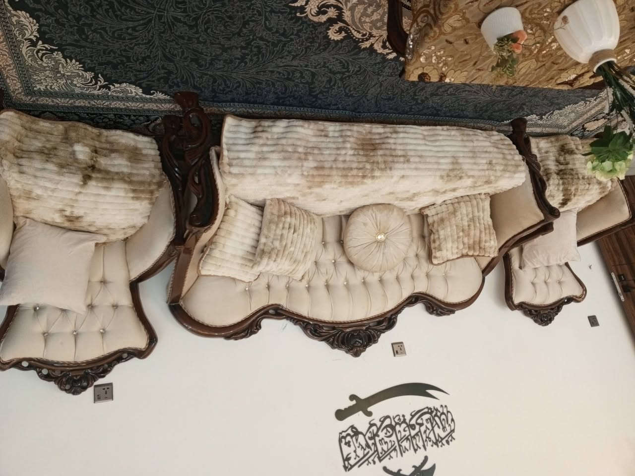 سلام عليكم تخم للبيع 10مقاعد استعمال قليل ماخذي من شركه ميلانو للاثاث سعره مليون و700
عارضي ب900بيع مستعجل نظافه 100%ولاشخطه مكان حي الجهاد الشارقه


**إذا كنت صاحب هذا الإعلان وتريد حذفه لأي سبب، رجاءا أرسل رسالة إلى الدعم الفني**