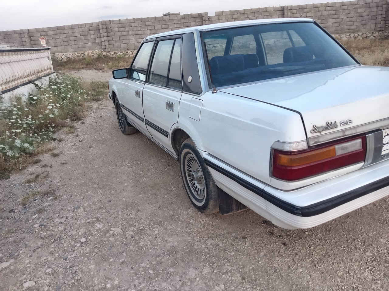 سوبر موديل ٨٥ رقم نينوى قديم سنويه ساقطه 2015 بيها رشاش صبغ مكانات بدون معجون محرك وكير شرط كير تماتيك سياره جاهزه من كلشي السعر ٤٨ وبيها مجال ترهم معارض حسب القناعه عنوان الموصل كسك ***********
