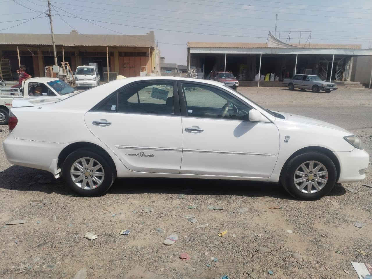 كامري 2005بيها قطعه ونص بخ بدون اي دواخل سعر 118صدر امامي 50/
***********بسمي
