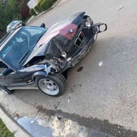 السلا عليكم    بي ام زعره   موديل 91 للبيع    محرك جديد حاويه مفتوح   ...