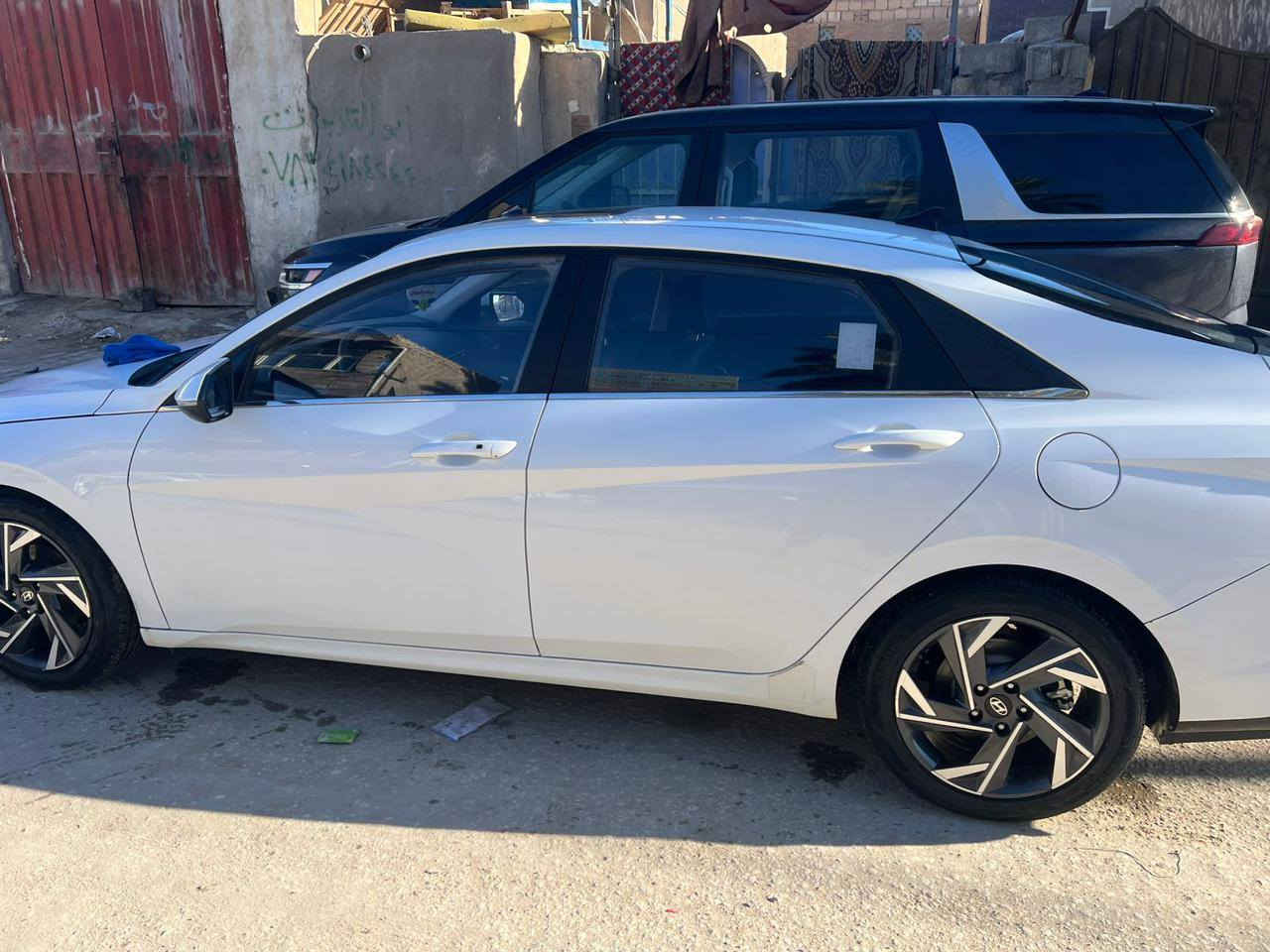 سلام عليكم النتره ٢٤ تجميع
مكينه ١٥٠٠ دبل نوزل ***********

للبيع او مرواس بلنتره وارد امريكي

مكفوله  فول مواصفات حداديه كير مكينه تخم تاير تبريد جديده  داخل اسود
السعر  ١٤٠ وبيهه مجال
