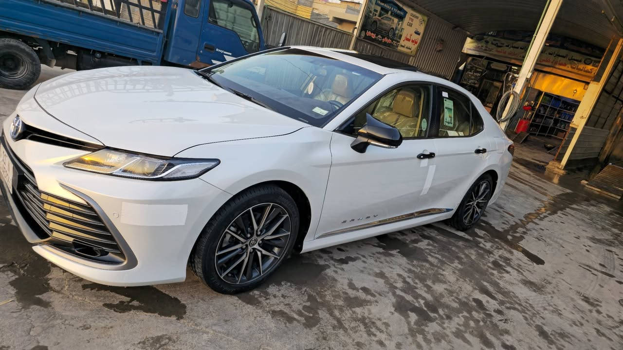 كامري موديل 2024 وكالة عبد اللطيف جميل كامل مواصفات ماشية 47 الف كيلو كفالة عامة رقم بغداد بأسمي.... هايبرد وبانزين ...
مكاني بغداد الدورة هوررجب 

السعر 258 وبيها مجال قليل للشراي 

***********

***********
