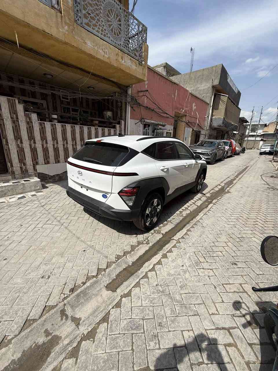 كونا2025بدون رقم  بسمي المنفيس دخول جديد
بدون رقم على وضعها 

بدون دواخل راديترات تبريد شركه

مواصفات بصمه

رادارات شاشه جبيره تدفئه كشنات وستيرن فور ويل 

اشاير بلمري لدامامي وخلفي

ويلكب جبير 

تشغيل عن بعد

السعر 141بيها مجال

الاتصال ***********

بغداد كراده
