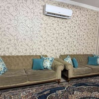 تخم • كنب • أثاث