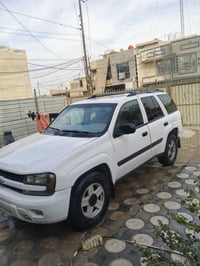 سيارة للبيع موديل 2008 مالت مزاد بيه كتاب تصال على هاذه الرقم 07830934...