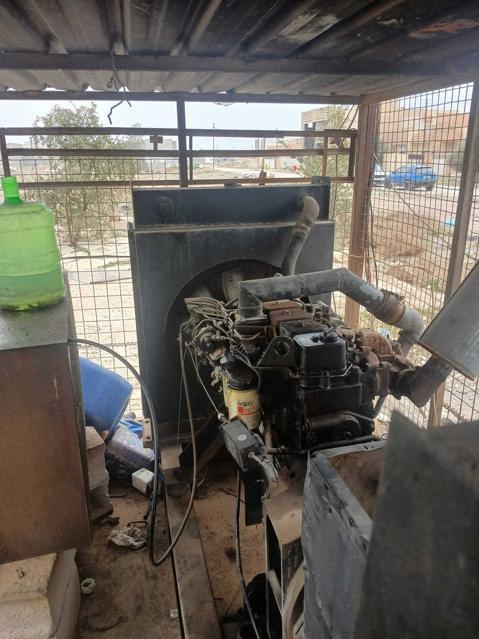 السلام عليكم مولد للبيع بيركنز  حجم ١١٢ يولد ٨٠ كيفي مكانه تكريت *********** المولد كامل شغال تجي اشوف بعينك 
شوف العين يبري الذمه
