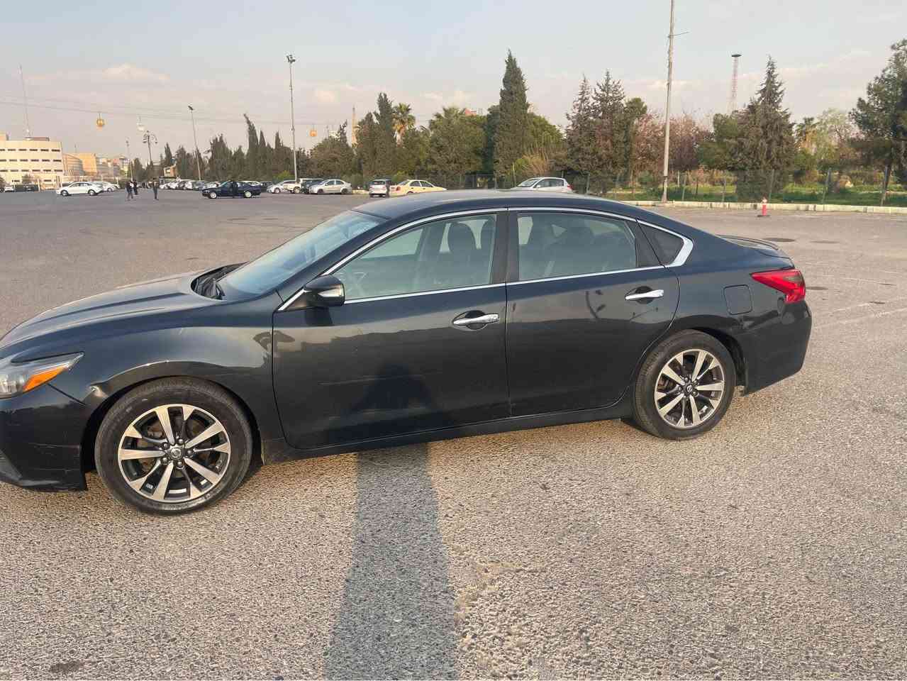 التيما. مؤ دلي 2016 
پا ر چه. هه يه. بي شوري
بي شؤري. بي پيشو پشت
ره قم. سه نه وي. نويه. گير و مه جبنه. 
ته بريت. به ردي. گير زي. به شه رت
سحر 93 ور قه 
*********** أربيل, العراق
