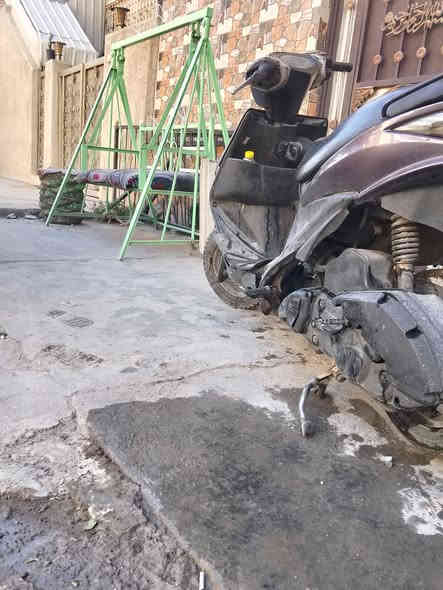 السلام عليكم دراجة ادرس
حديث ياباني دراجه نضيفه مكينه ناعمه نوزل وملف مكفول نقصهه بريكات وباتري تشتغل هندر واحد دراجه مال روحه وجيه متوكفك ابد سعرها 200المكان جميلة ***********
