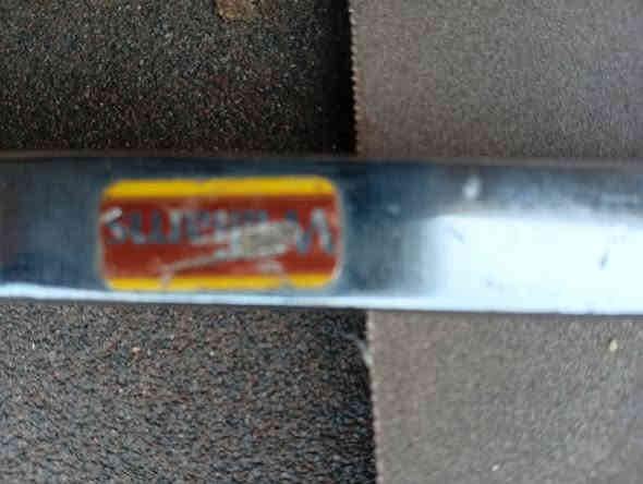 سلام عليكم راجز نص نكليزي اصلي سعر ٣٥عراقي بغداد ***********
