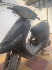 ماكس للبيع دراجه شغاله ابيعلك كوم حديد 250وبيها مجال مكاني بغداد الامي...