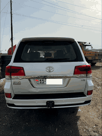 لاندكروزر 2020 للبيع 
المواصفات 
بريم    GXR
DVD
كشنات كهرباء
ثلاجه 
تحكم بالمقود 
ماشية 82ألف
رقم بغداد الجديد 
سنويه جديده تاريخ النفاذ 2030/9/15
سبير ما نازل
سماعات ما مفتوحات 
السعر 5شدات و80ورقة
مكفولة من الصبغ 
الرقم ***********
