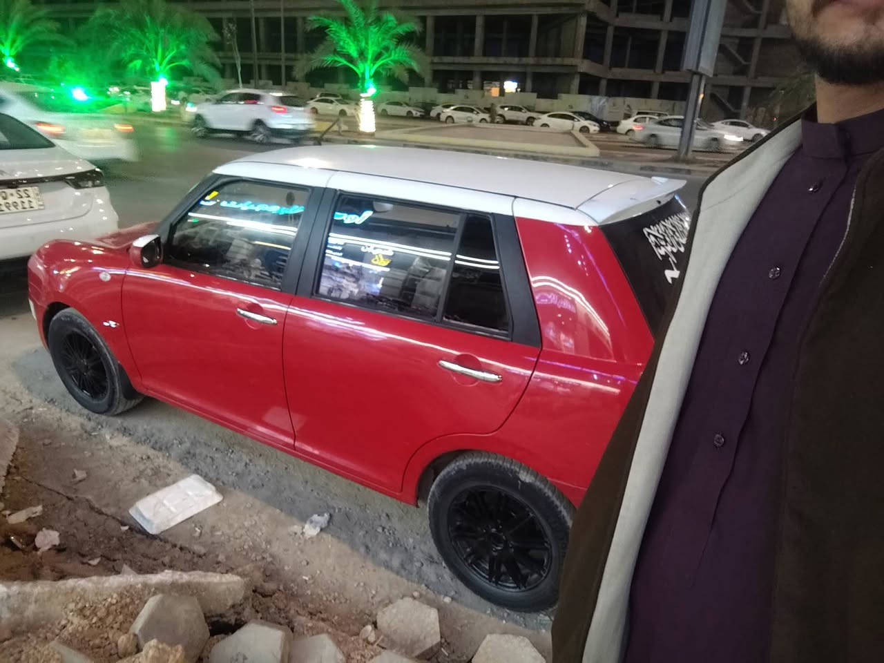 السلام عليكم  ليفانت 2013كلشي ماعايزا  السياره كلش جديده ماشيه 172 مكان السياره نجف  السعر (41)  الستفسار ع الرقم ***********
