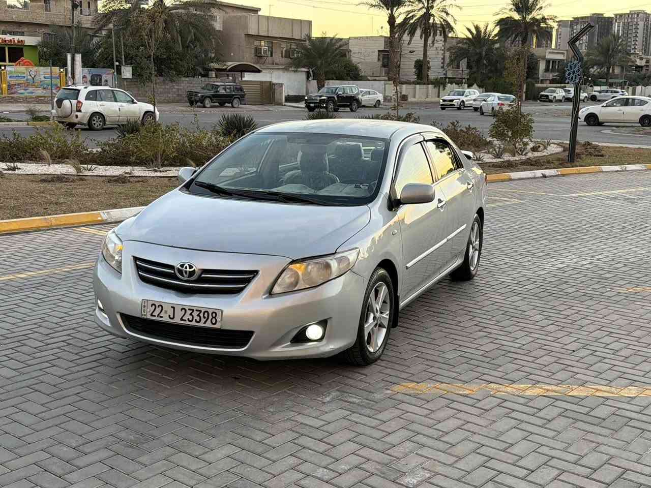 السلام عليكم 
كورلا 2010 
خليجي كفاله كفاله عامه حته دعاميات 
محرك 1800

رقم اربيل هزه وسنوية جديد باسمي تحويل ثاني يوم 
صدر محرك تايرات كله جديد 
محرك وكير بوضع شركة مامفتوح 
شرط الفحص 
السيارة موصفاته معروفه 

السعر 113 وبيها مجال حك جيه ب عافيه ع ياخذها ماكو هيج سعر 
مكاني بغداد حي جهاد 📍

***********
***********
