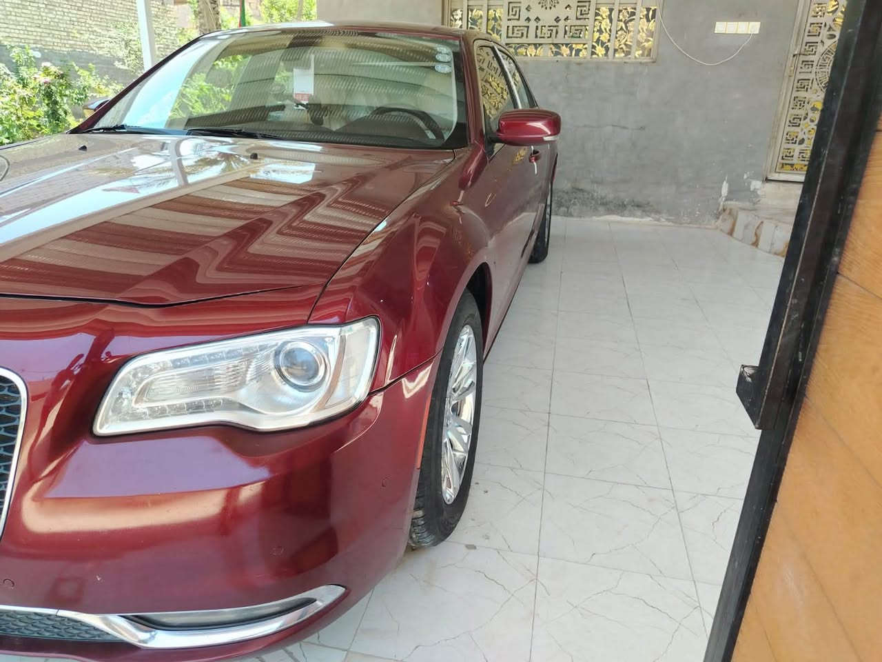 كرايسلر اوباما C  2016 كلين تايتل لمتد
رقم شمالي تحويل مباشر 

فول مواصفات 

بانوراما 

رادار جانبي 

مري قلاب 

كشن جلد تدفئه تبريد

شاشه كبيره 

كاميرا دواره

حساس امامي خلفي 

 

خزن ميموري

برده خلفيه فول الفول✈️

دمام خلفي 

تخم ويل مكسكي وتاير جديد 

مكينه وكير شرط الفحص 

كلين تايتل كفاله عامه

عنوان كربلاء للاتصال 

*********** 

***********
